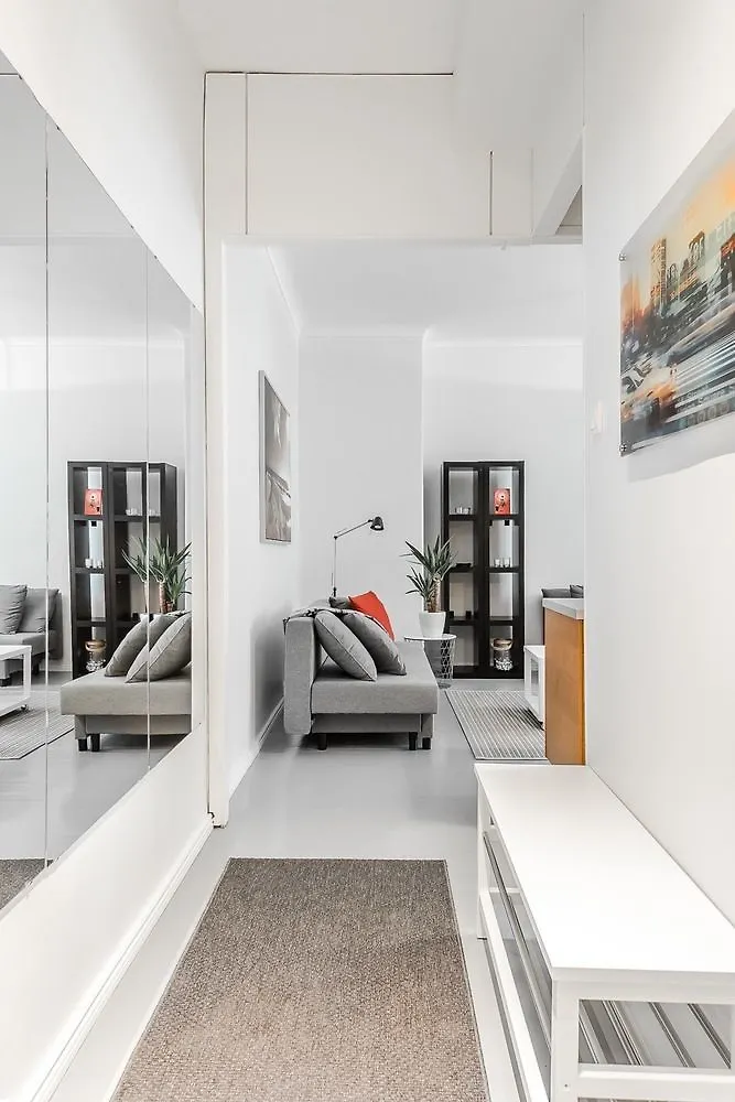 Helsinki South Central Apartment
