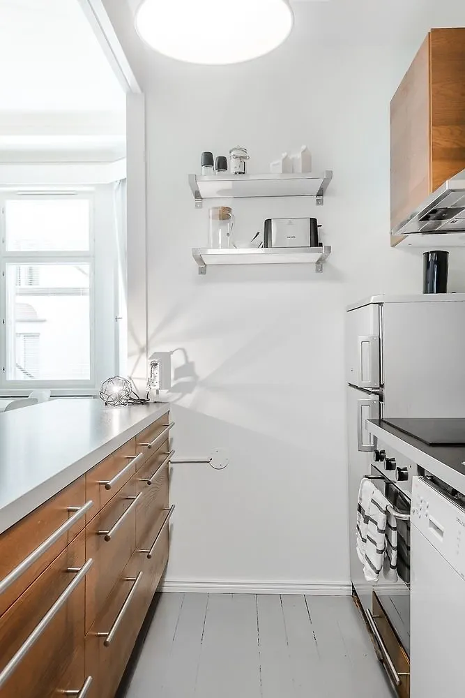 Helsinki South Central Apartment
