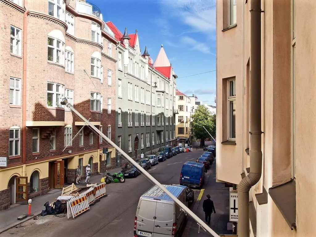 Helsinki South Central Apartment